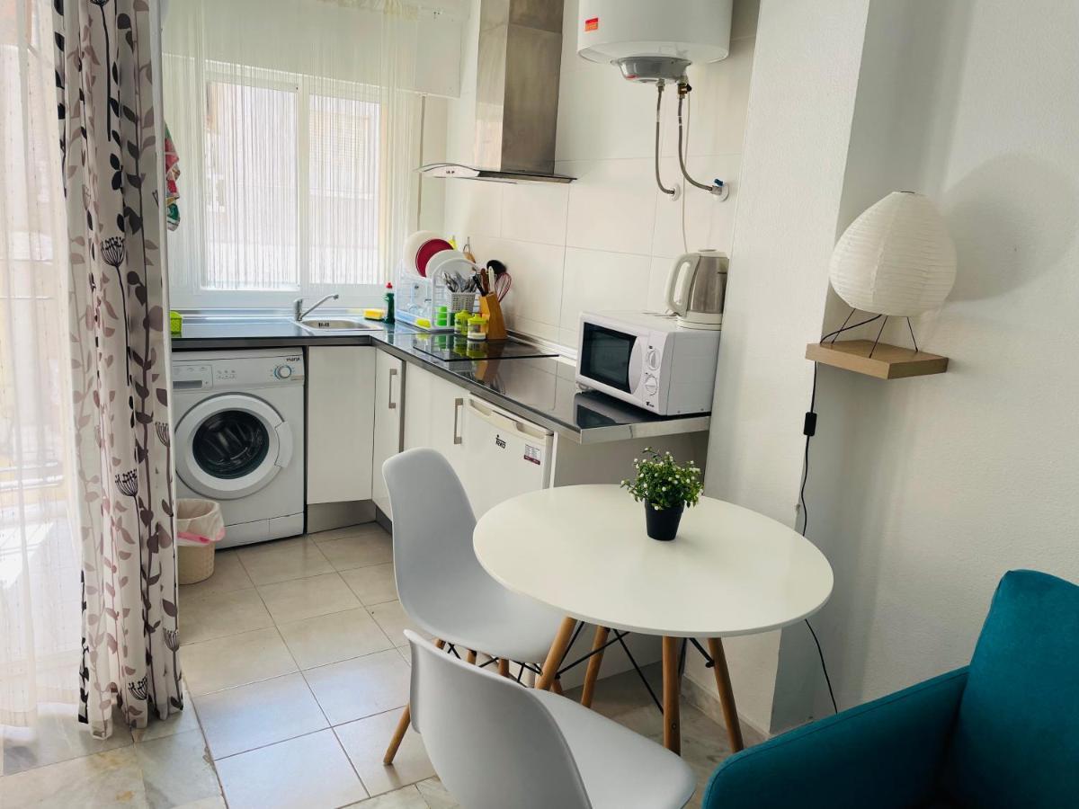 Studio apartment Vicente Blasco Ibáñez, 127 Torrevieja Esterno foto
